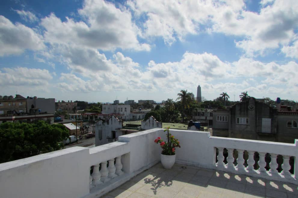 La Perla Del Oriente habana cuba terrace 